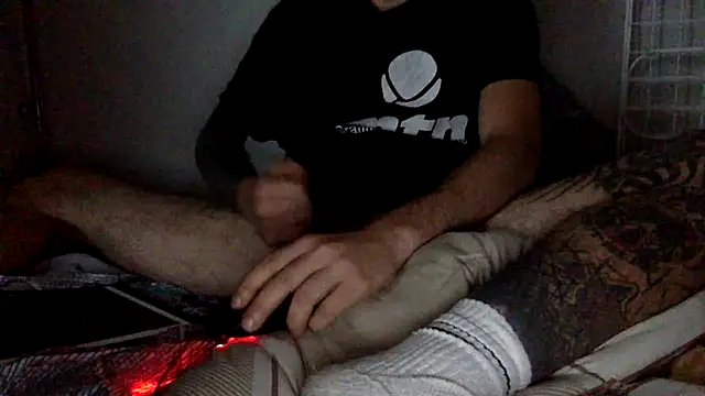 Snapshot of Damn_bro23 chatting on October 23, 11:24 am Damn bro23 online show from October 23, 11:24 am