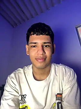 Santiago-Thompson online show from January 11, 8:01 pm