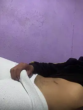 EduardoEspinoza12 online show from February 17, 7:14 am