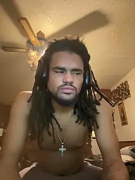 Snapshot of B3-Dindles chatting on October 10, 4:39 am B3-Dindles online show from October 10, 4:39 am