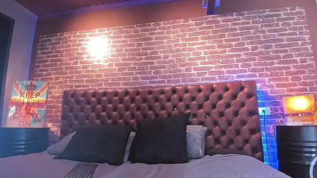 Snapshot of Thomas_May4rs chatting on February 20, 4:28 am Thomas May4rs online show from February 20, 4:28 am