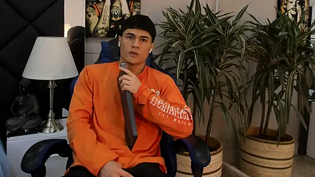 roan birkin online show from April 5, 7:54 pm