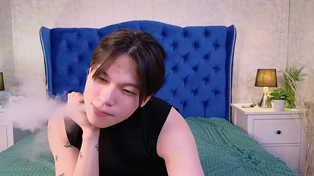 Snapshot of just_gay_ chatting on March 6, 11:31 pm just gay  online show from March 6, 11:31 pm