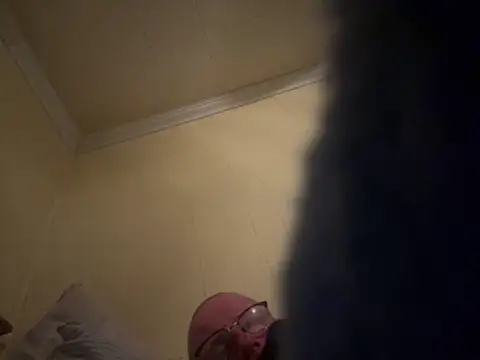 ClimbedCaelum online show from December 14, 3:57 am