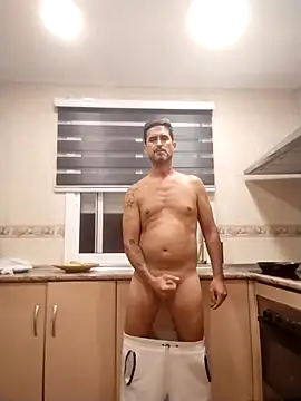 Snapshot of jonymoreno chatting on September 27, 9:23 pm jonymoreno online show from September 27, 9:23 pm