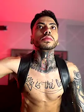 Walker Thomas1 online show from December 4, 12:12 pm