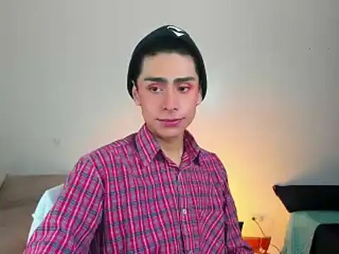 steve  gray online show from February 13, 2:09 pm