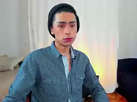 steve  gray online show from February 10, 2:16 pm