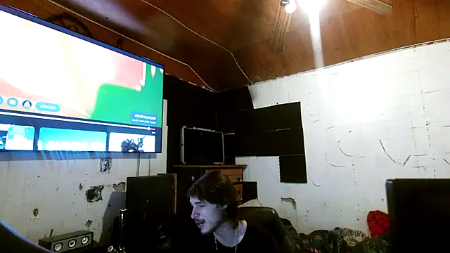 Snapshot of nuttyking2022 chatting on November 2, 9:35 am nuttyking2022 online show from November 2, 9:35 am