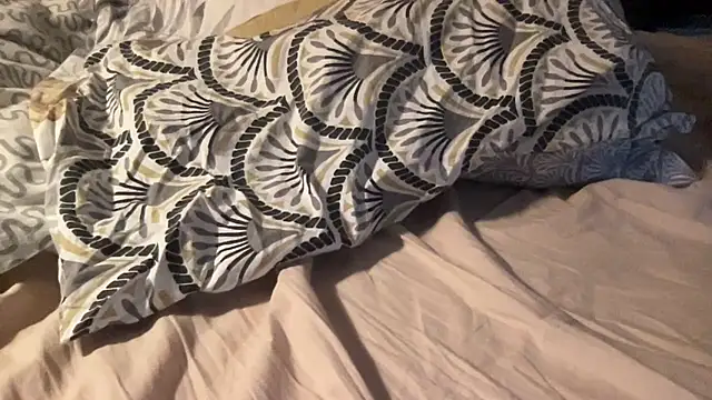 LeoLovelyDick online show from October 22, 2:10 pm