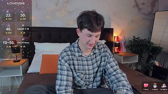 AdrianoAubert online show from September 28, 6:11 am