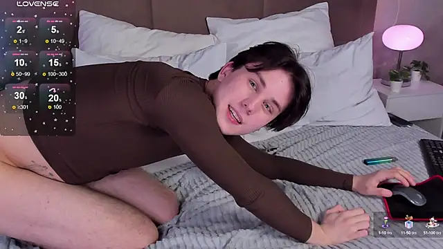 AdrianoAubert online show from March 17, 3:14 am