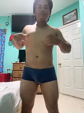 Snapshot of Jeter95 chatting on October 31, 12:30 pm Jeter95 online show from October 31, 12:30 pm