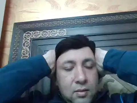 innocentboy1987 online show from March 5, 6:54 am