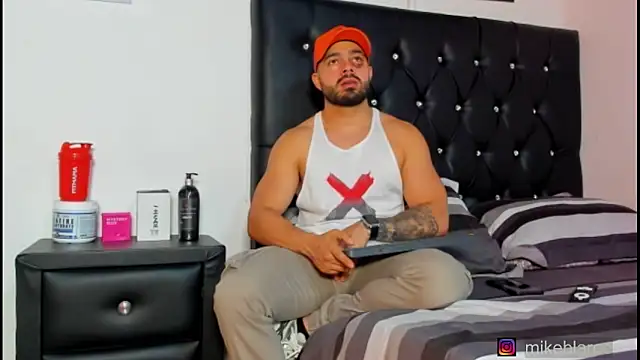 mikeblaree online show from March 14, 5:31 pm