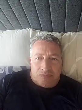 mann4u147 online show from April 10, 2:46 pm