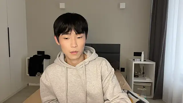 Brian Stars online show from February 20, 1:30 pm