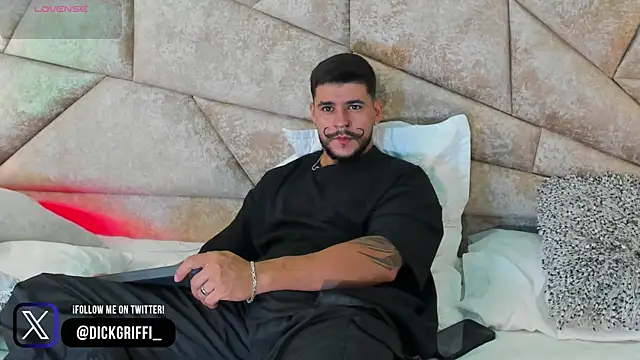 DickGriffith  online show from March 17, 1:41 pm