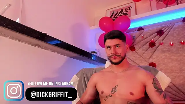 DickGriffith  online show from February 15, 3:28 pm