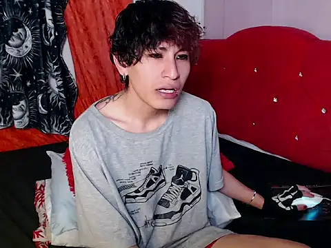 Alien Twink online show from October 4, 3:11 am