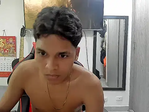 David Gil19 online show from March 6, 2:30 am