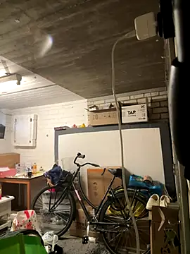 Bleueyez007 online show from November 16, 7:54 am