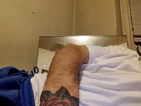 jgghu online show from April 18, 7:54 am