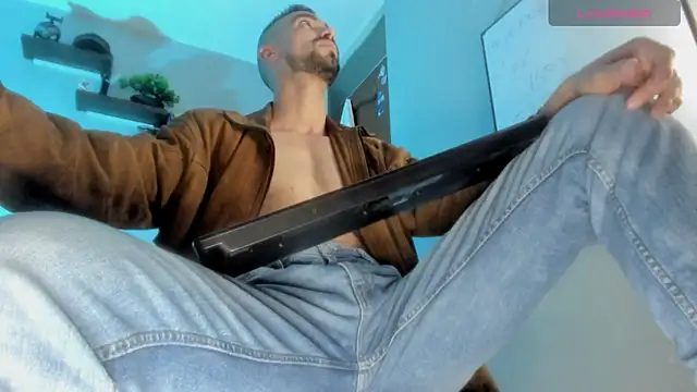 K cique online show from November 8, 1:09 am