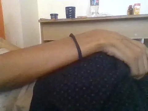 Hearthackerlust online show from September 12, 4:45 am