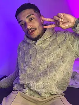 eross chipre  online show from November 1, 5:00 am