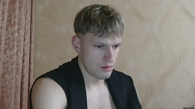 frama666 online show from October 29, 11:07 pm