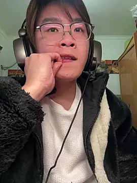 Anson0722 online show from February 7, 3:40 pm