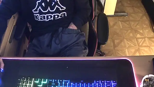 DerGeileLoveboy online show from September 19, 4:57 am