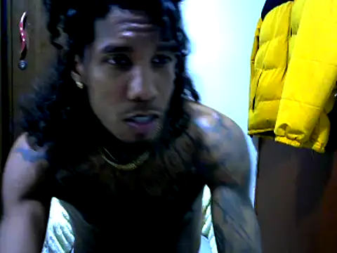 LaurentBrown online show from February 21, 4:40 am