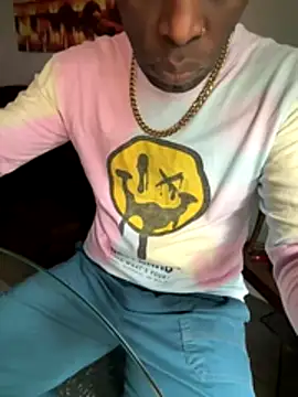 Fuckmehardandcloudy online show from December 14, 8:49 pm