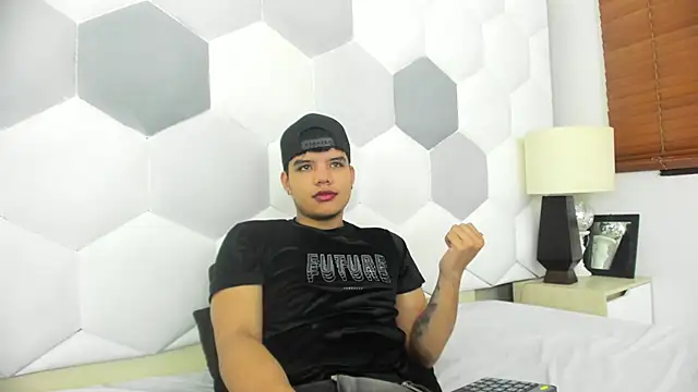 Axel Forte online show from March 4, 1:29 pm