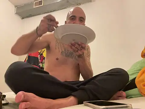 oneNASTEmoeFOE online show from March 16, 6:53 am