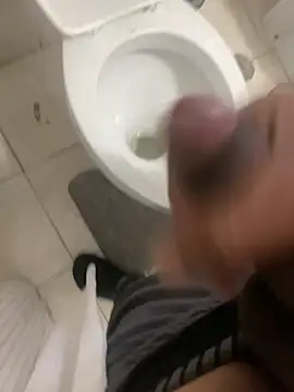 rogerdik76 online show from December 1, 11:35 am