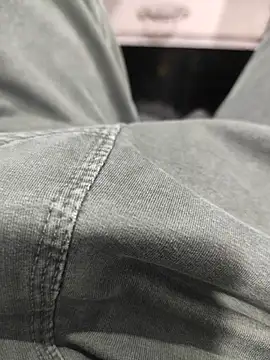 Snapshot of bbclip chatting on October 15, 8:33 am bbclip online show from October 15, 8:33 am