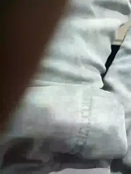 Snapshot of bbclip chatting on October 6, 9:03 am bbclip online show from October 6, 9:03 am