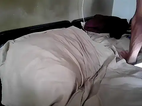 fitbuddy1 online show from February 15, 7:51 am