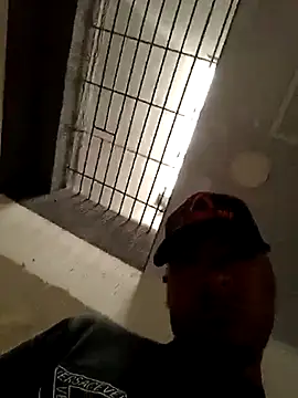 Munchiweed 420 online show from April 7, 5:35 pm