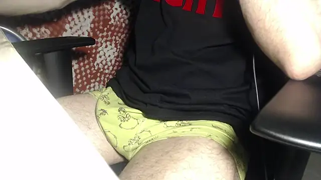 GreekDaddyNickOfficial online show from March 8, 7:51 pm