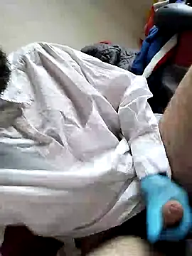 latexgloveloris online show from March 11, 2:18 pm