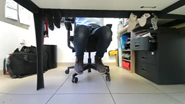 GM51-1988 online show from March 26, 4:11 pm