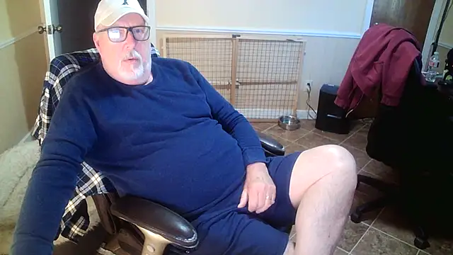 superbearboss online show from October 30, 9:49 pm