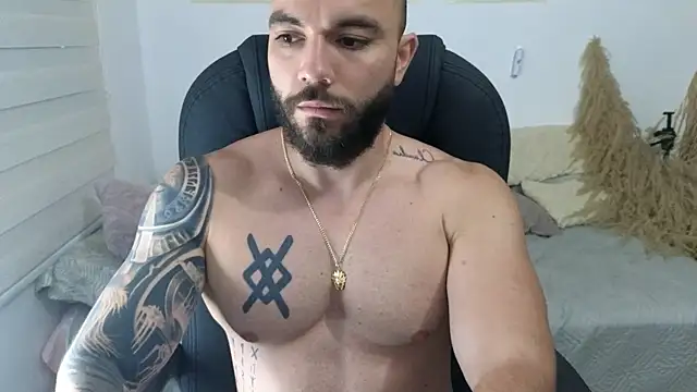 Isaac Carter online show from December 18, 11:39 am