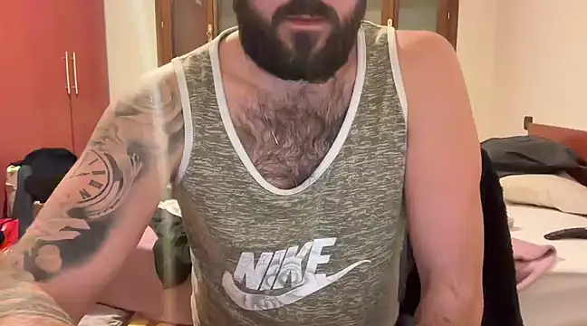 maialinofriuli online show from March 5, 9:50 pm