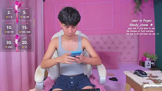 SHADY STONE online show from November 4, 10:00 pm