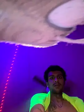 Snapshot of TheMaskedNudist chatting on October 10, 11:15 am TheMaskedNudist online show from October 10, 11:15 am